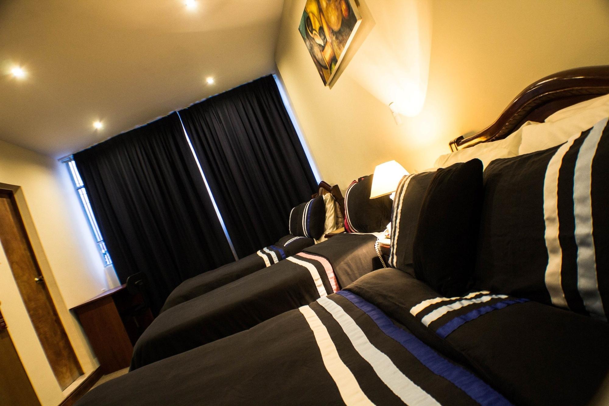 Hotel Charlies Place Μπογκοτά Εξωτερικό φωτογραφία