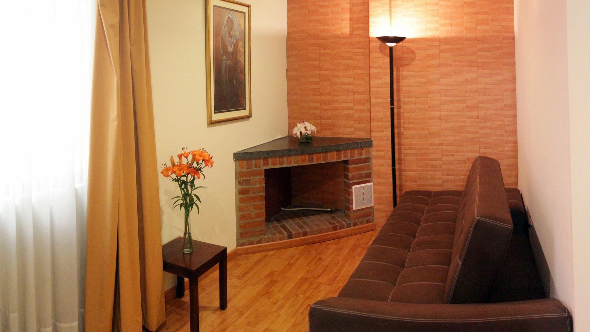 Hotel Charlies Place Μπογκοτά Εξωτερικό φωτογραφία